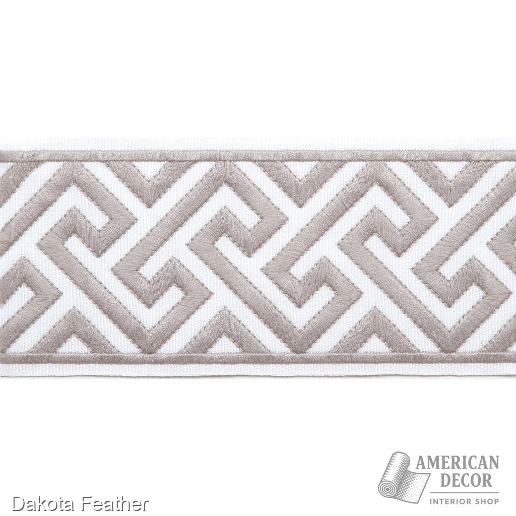 DAKOTA FEATHER